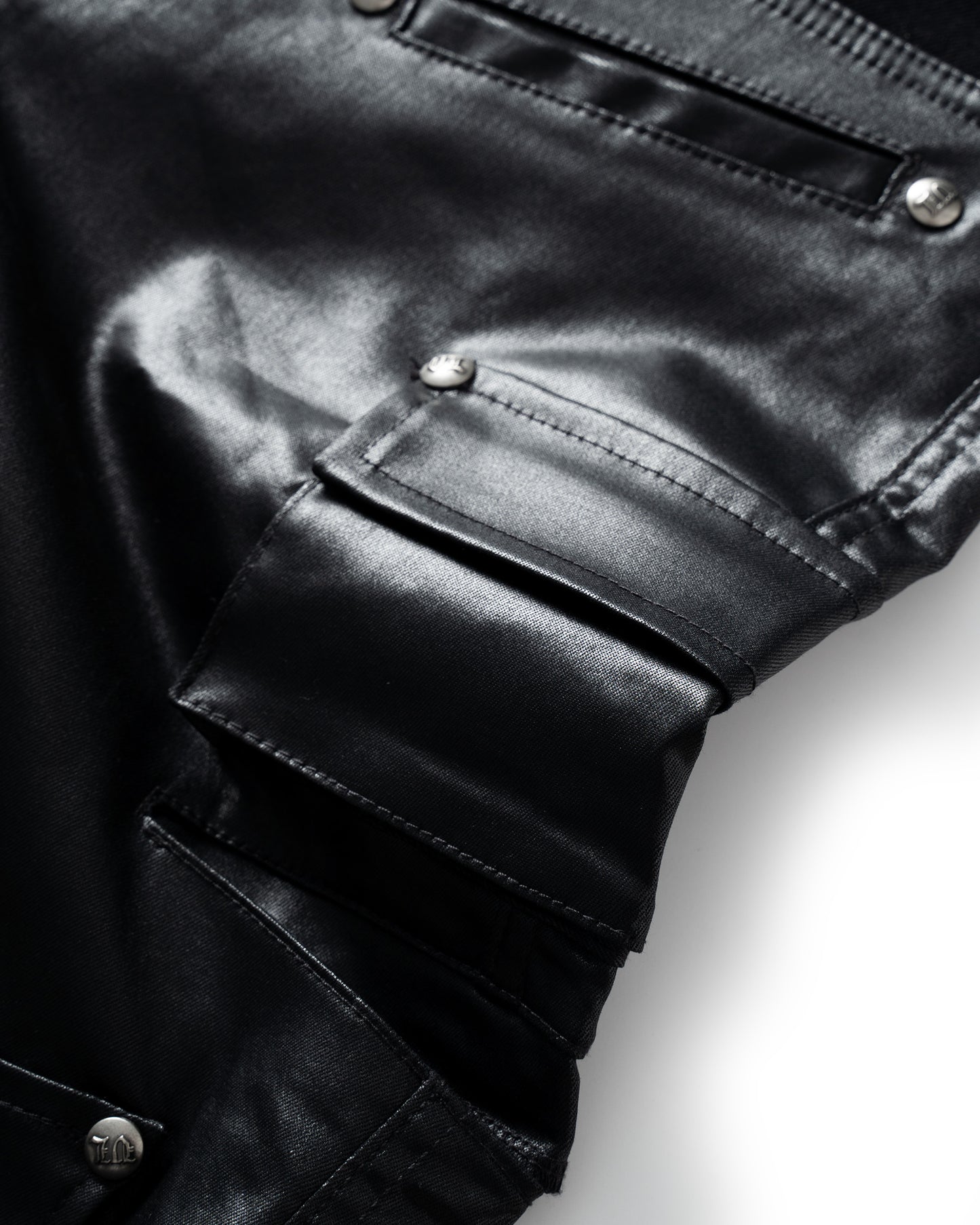 VL LEATHER CARGO JORT