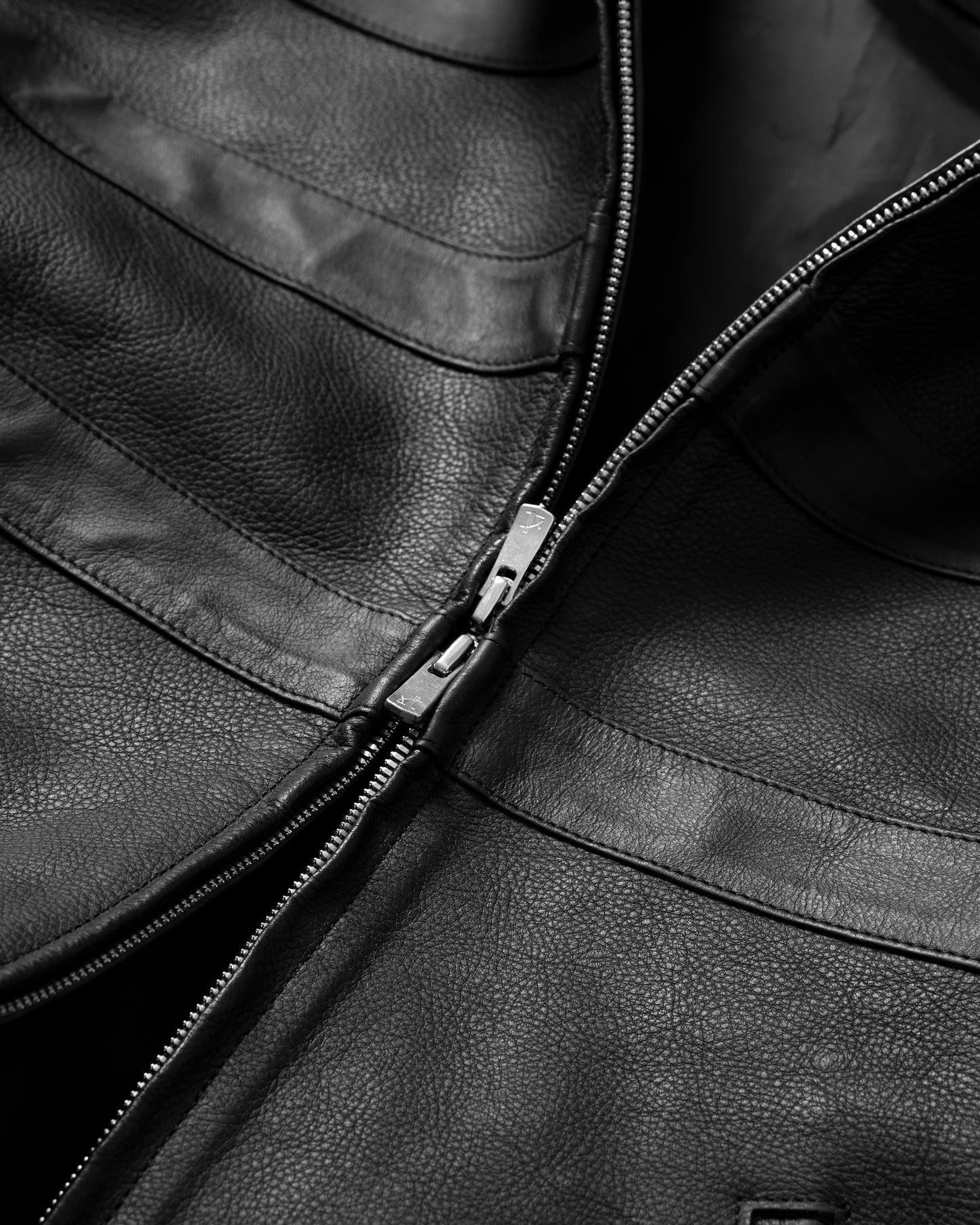 VL COWSKIN LEATHER JACKET